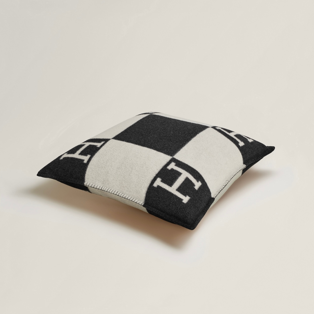 PILLOW ORION BLACK