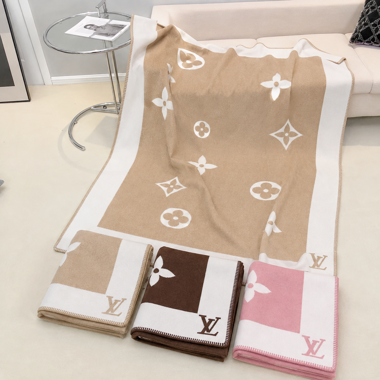 PLAID MONOGRAM ROSE