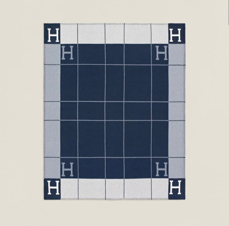 PLAID MATRIX BLU